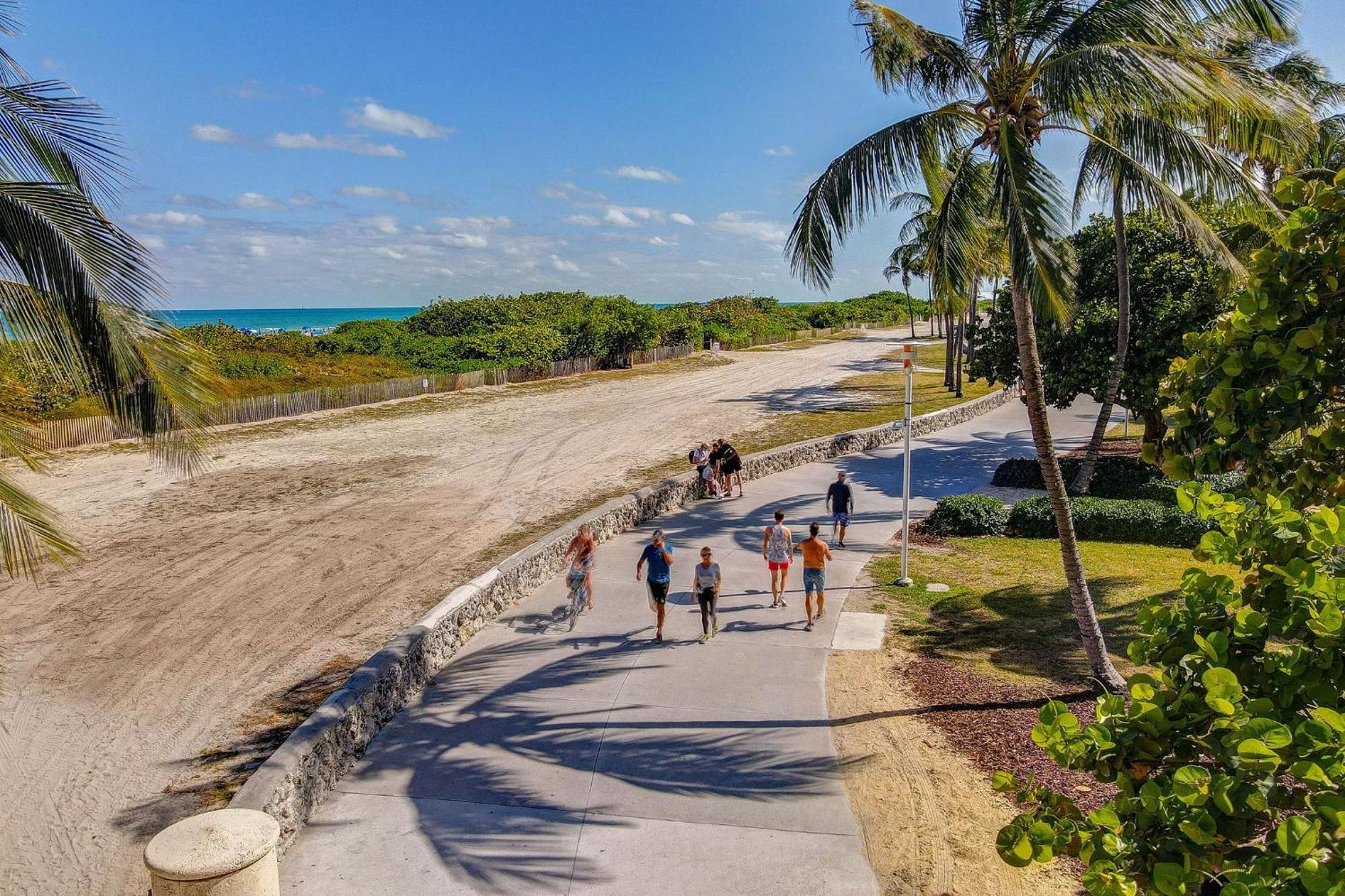 Ocean Drive Deco Apt W/2 Queen Beds, Steps 2 Beach Miami Beach Zewnętrze zdjęcie